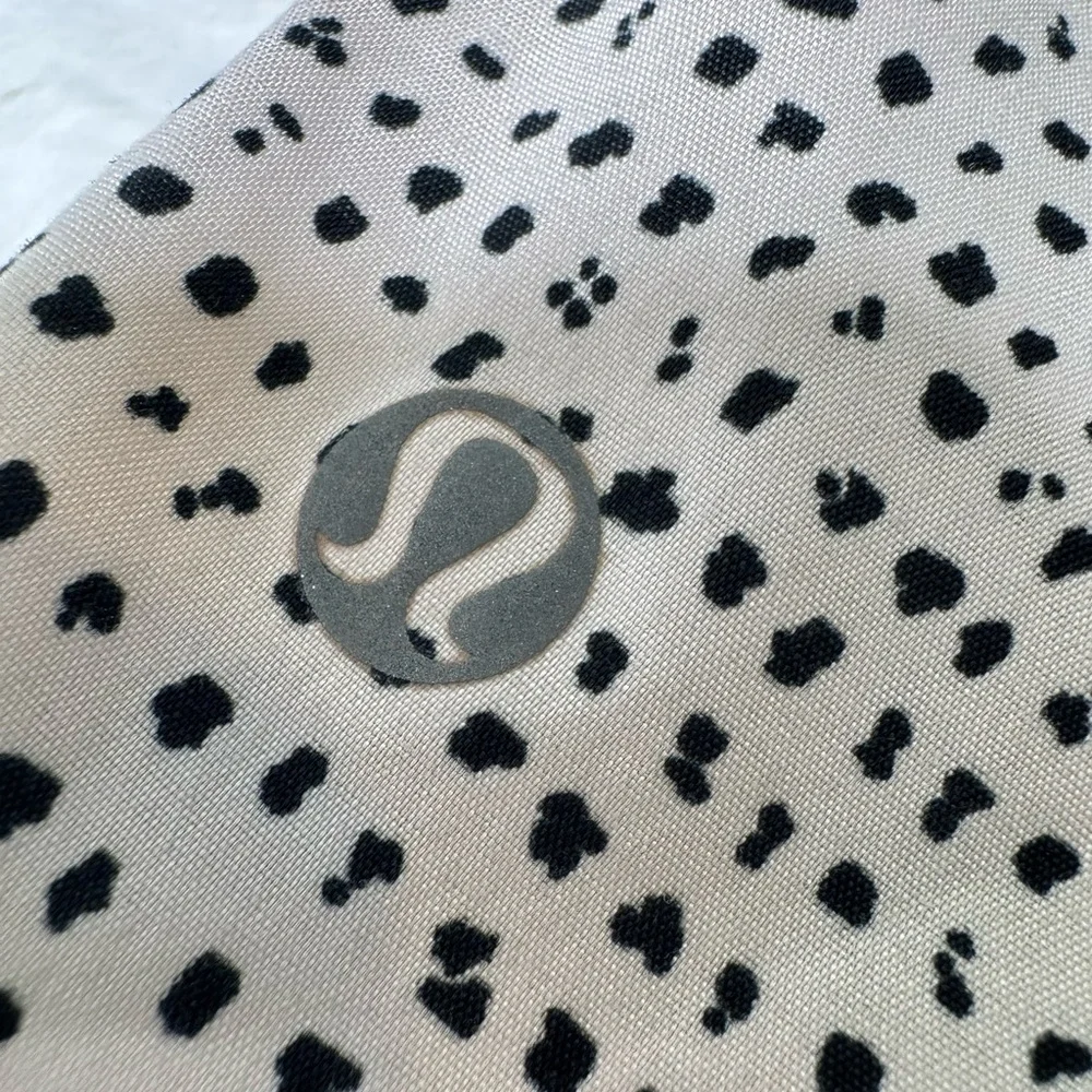 Lululemon Womens Speed Up Cheetah Print Pink Black Running Shorts, Size 10